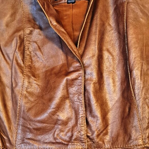 VINTAGE LEATHER FITTED MID TRENCH COAT - BUCKLE BELT - SOFT HONEY BROWN ~WILSONS - Picture 7 of 16